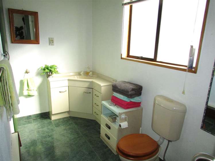 20 Pitt Street Runanga_19