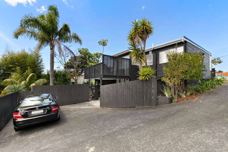 1/111 Arran Road Browns Bay_17