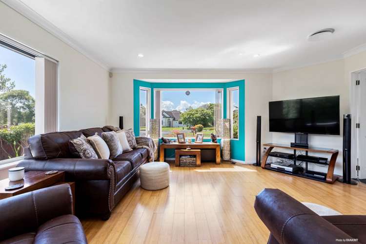 25 Trossach Place Wattle Downs_11