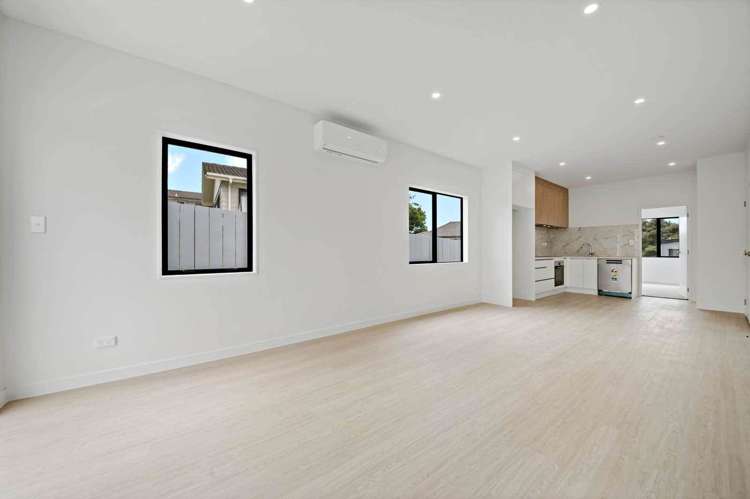 37f West Harbour Drive West Harbour_8