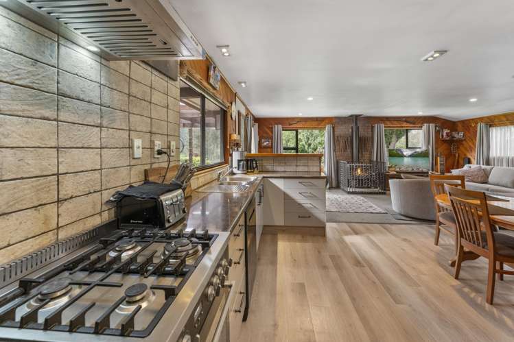 170 Pigeon Valley South Branch Road Wakefield_15