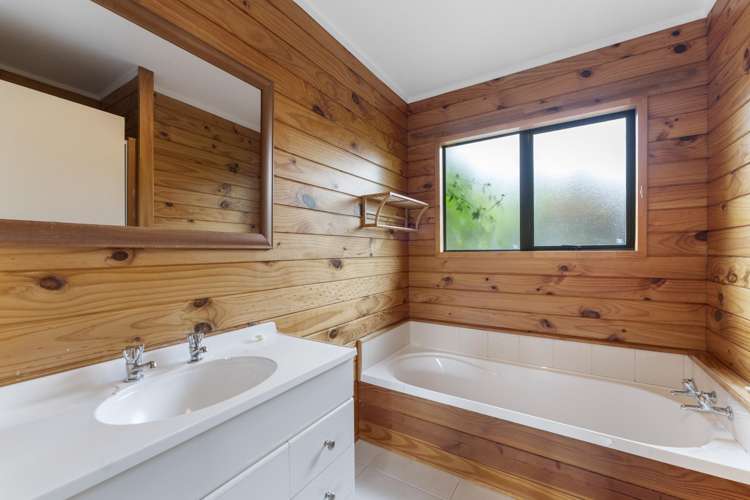 25 Kiddle Drive Hilltop_8