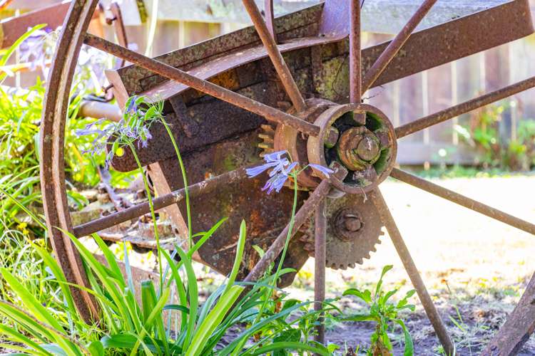 50 Shakespeare Road Bastia Hill_29