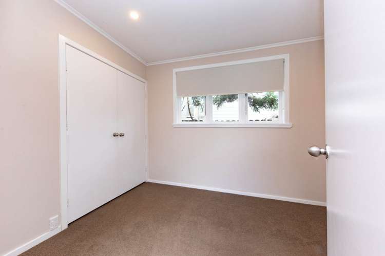 189 Glengarry Road Glen Eden_20