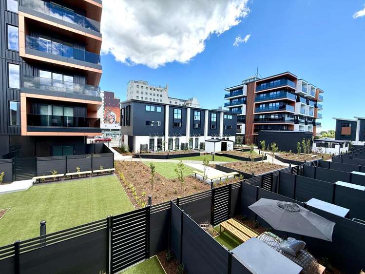  84 Huanui Lane Christchurch Central_21