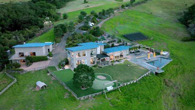 426 Whitford Road Whitford_33