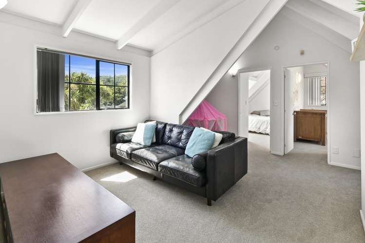 25 Silkwood Grove Totara Heights_6