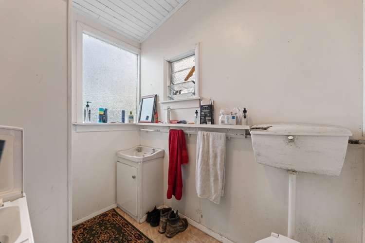 44 Law Street Caversham_6