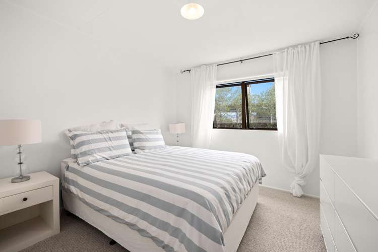 4 Ruby Cove Omaha_20