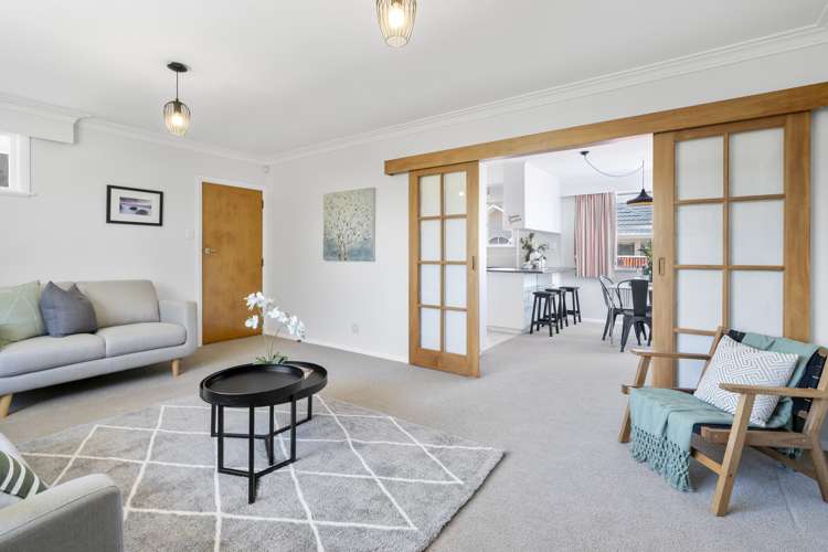 24a Whites Line West Woburn_9