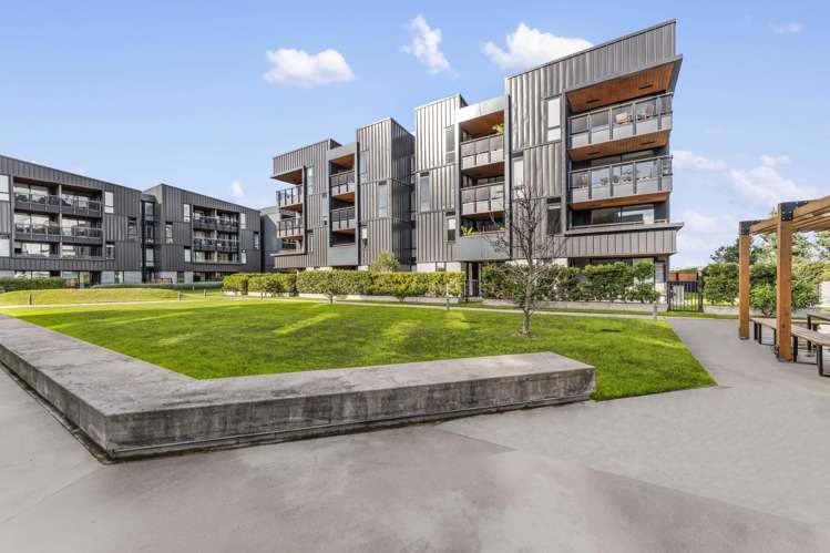 304/64 Victoria Street Onehunga_21