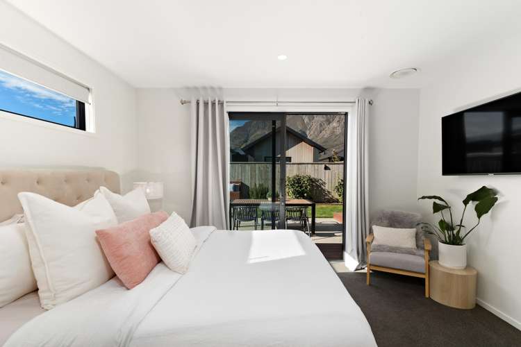 64 Muster Road Jacks Point_19