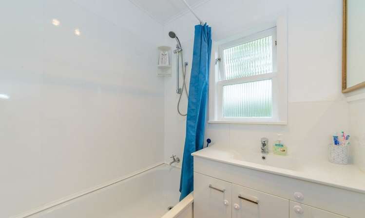 8 Galway Avenue 2138_8