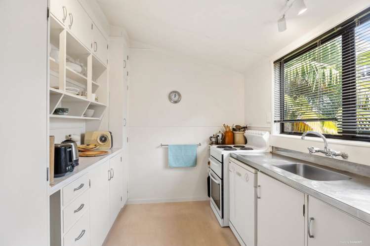 2/16 Norgrove Avenue Mt Albert_11