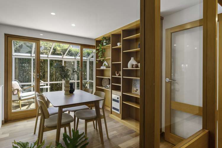 1/22 Queens Parade Devonport_21