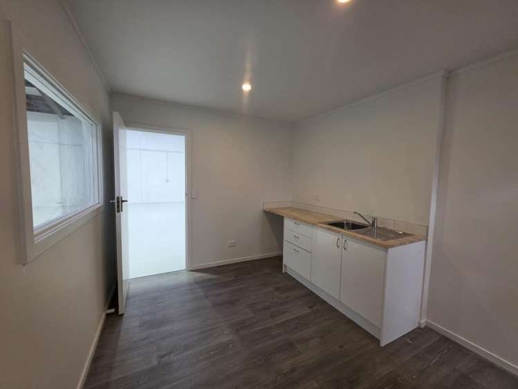 2/380 St Asaph Street Phillipstown_5