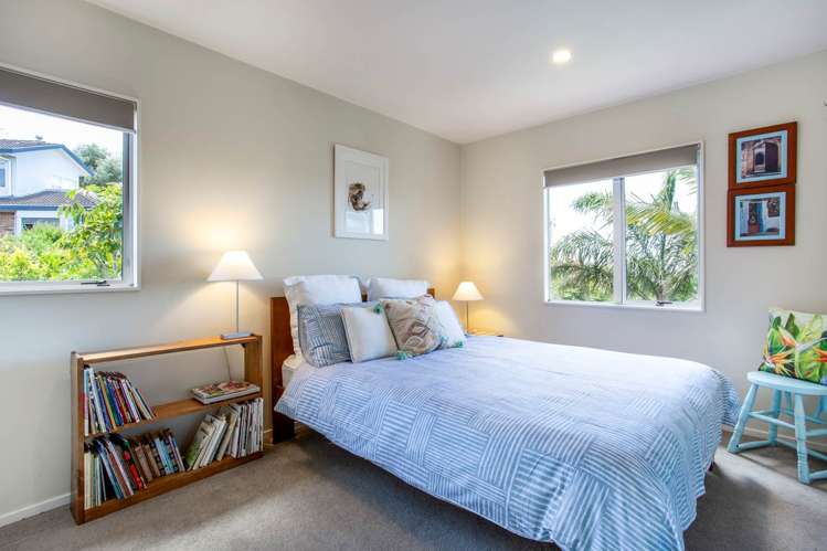 2/66 Hebron Road Waiake_12