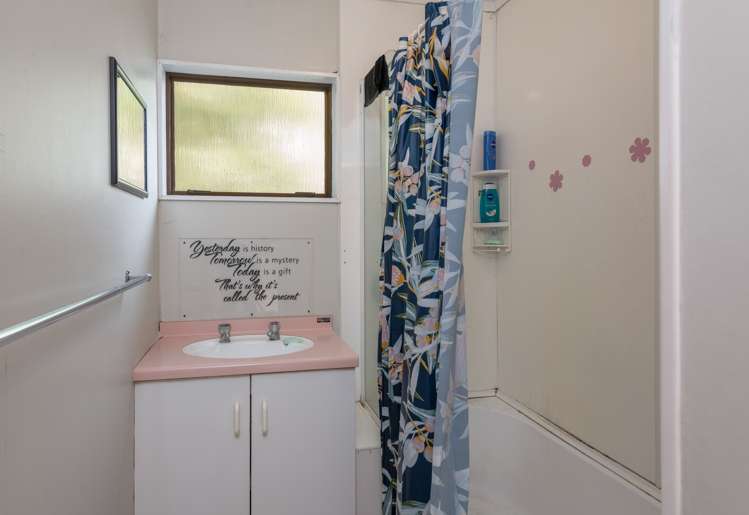 2/128 Washington Road Washington Valley_14