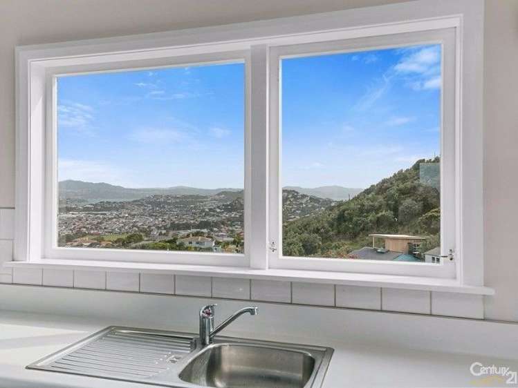 8 Bowes Crescent Strathmore Park_8