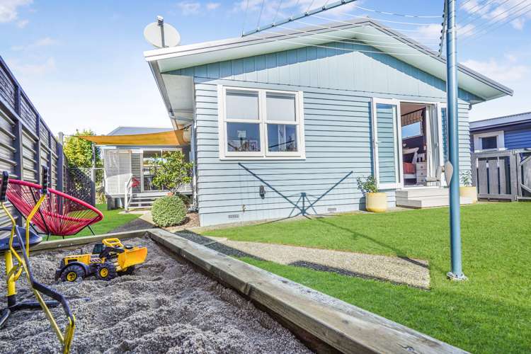 14 Manapouri Place Glenview_12