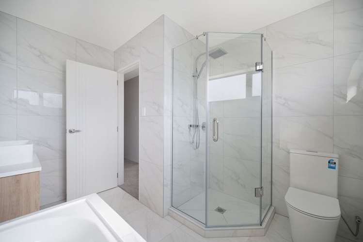 141 Grove Road Papakura_9