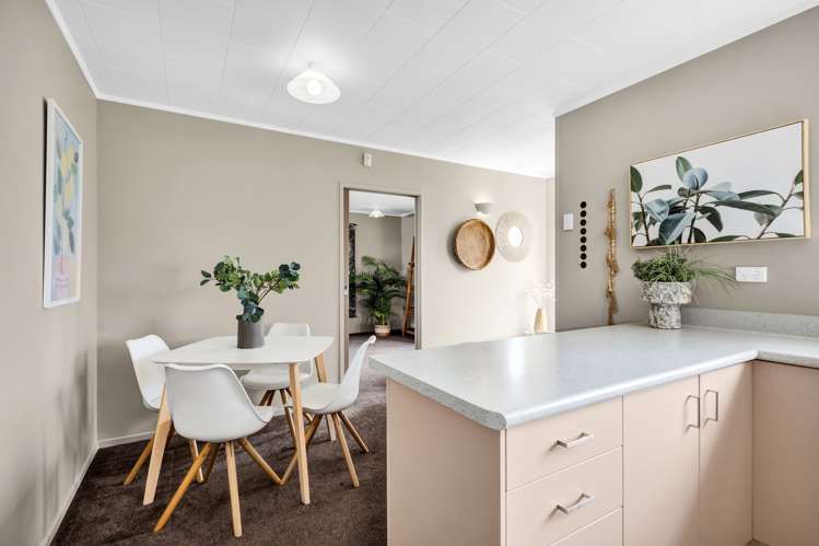 5b Riversdale Drive Merrilands_12