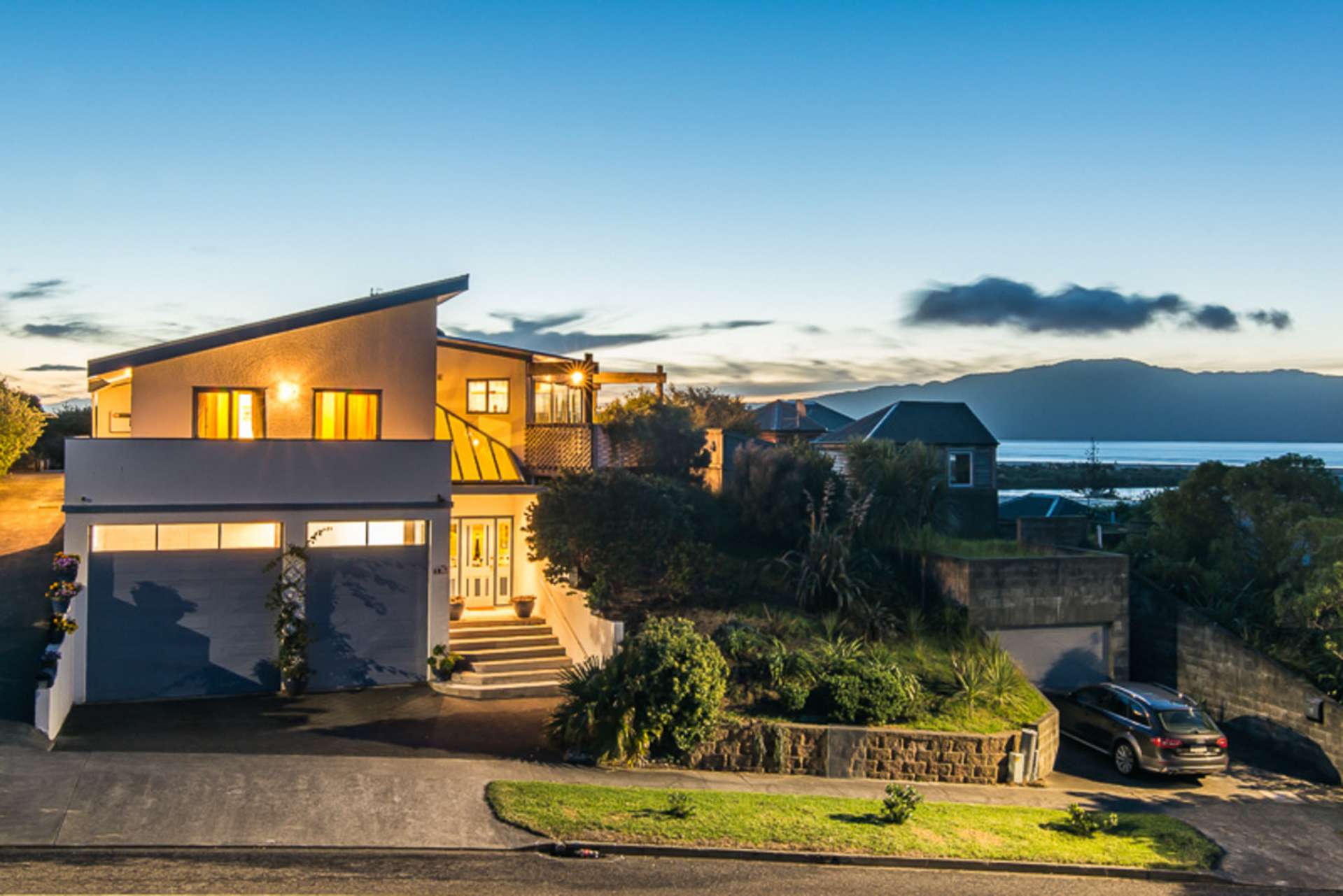 176 Weggery Drive Waikanae Beach_0