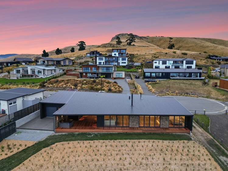 6 Sowerby Place Richmond Hill_28