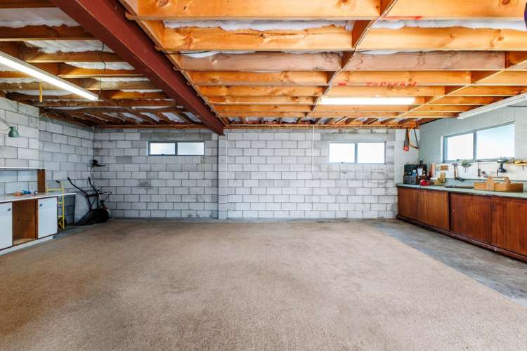 218 Ocean Road Ohope_24