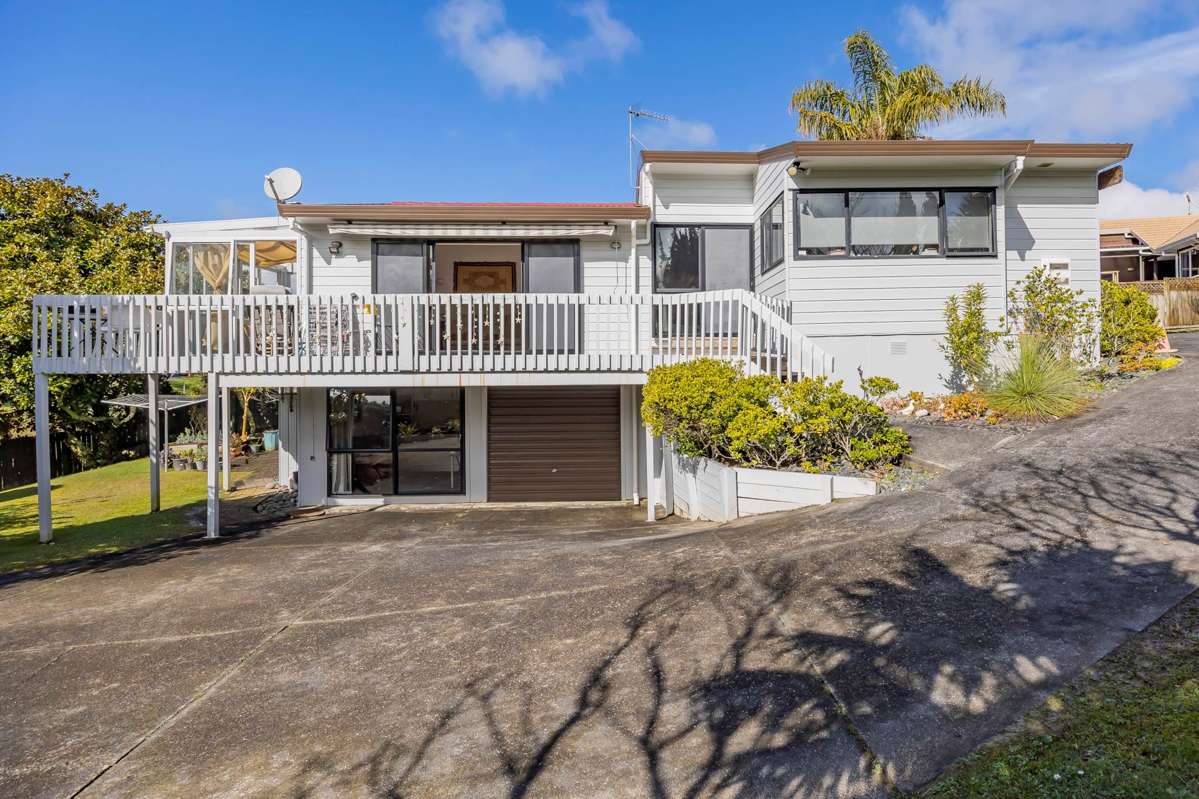 1/57 Unsworth Drive_0