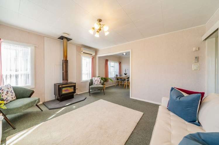 4 Heretaunga Square Silverstream_9