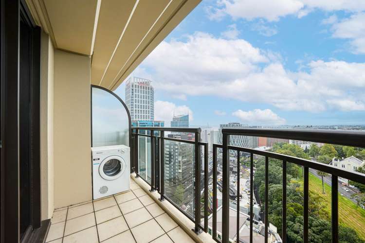 2512/1 Courthouse Lane City Centre_7