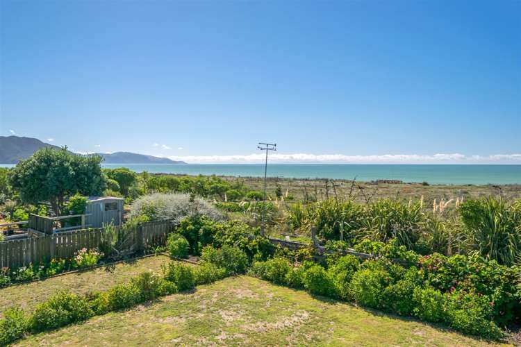 176 Rarangi Beach Road Rarangi_18