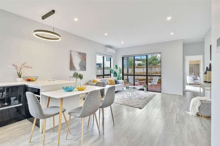 62 Craigs Way Hobsonville_2