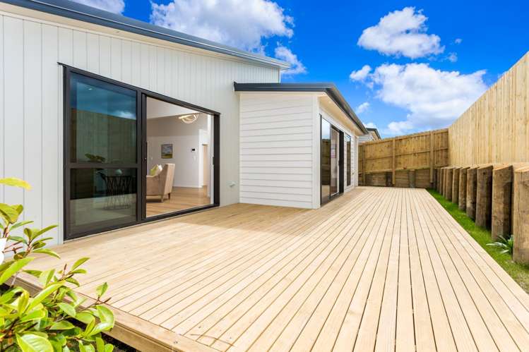 33 Pinecrest Drive Gulf Harbour_19