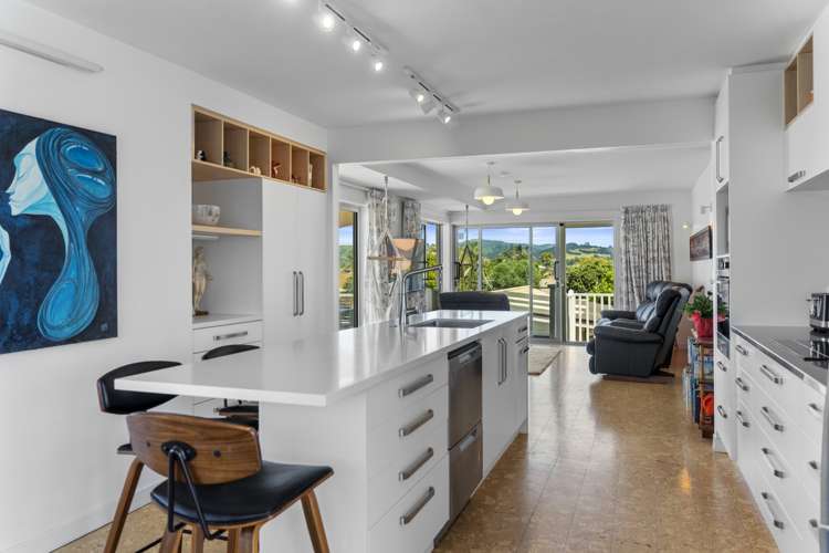 77 Percy Road Papamoa_3