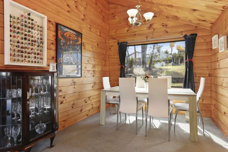 44 San Valentino Drive Henderson_14