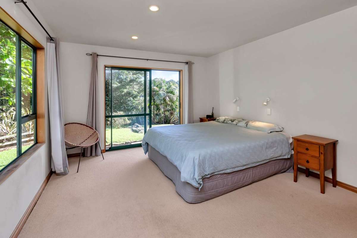 77 Appian Way_3