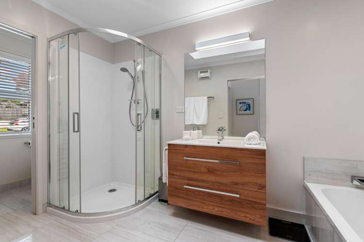 23 Day Place Springfield_19