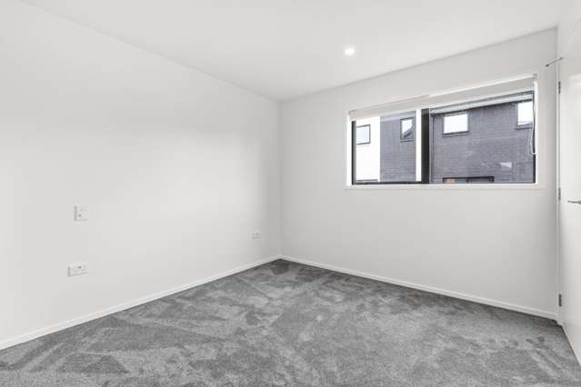 10/10 Wilsher Crescent 11401_4