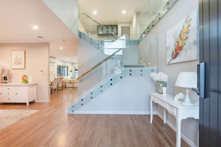 26 Castlederg Drive Flat Bush_1