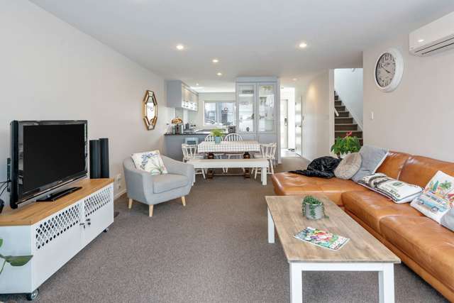 48 Pencaitland Drive Flat Bush_1