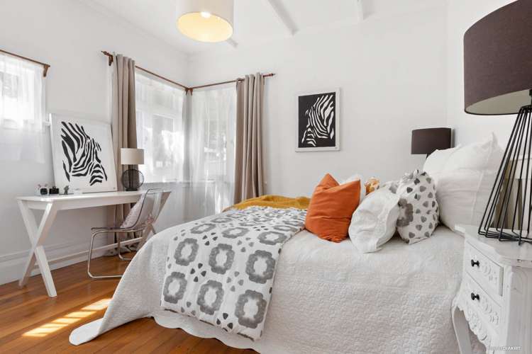 1 Hillside Crescent Mount Eden_11