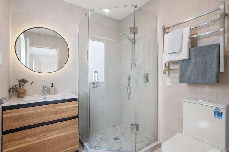 19 Whitney Street New Windsor_14