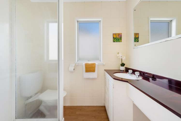 13 Tyrian Close Half Moon Bay_22