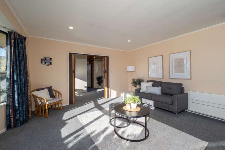 34 Pages Road Allenton_9