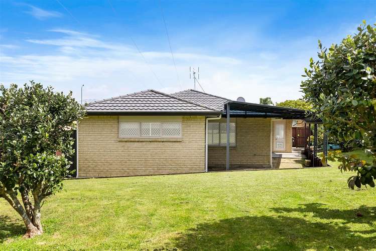 26 Medvale Avenue Flat Bush_14