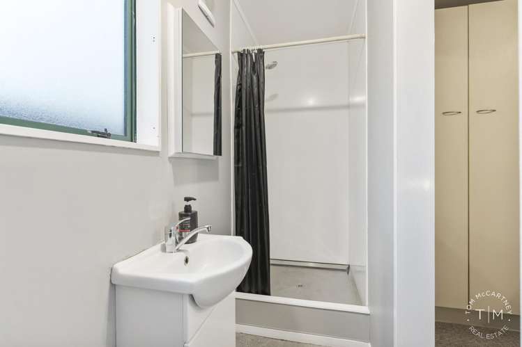 34 Antrim Crescent Otara_14