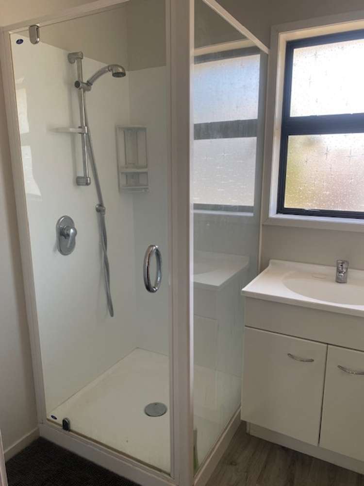 4 Coach Court Cromwell_15