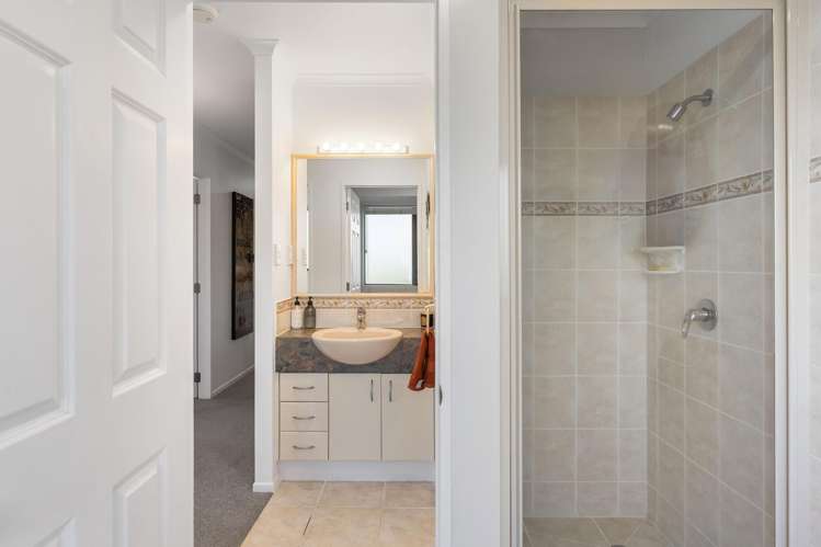 10 Devana Court Torbay_12